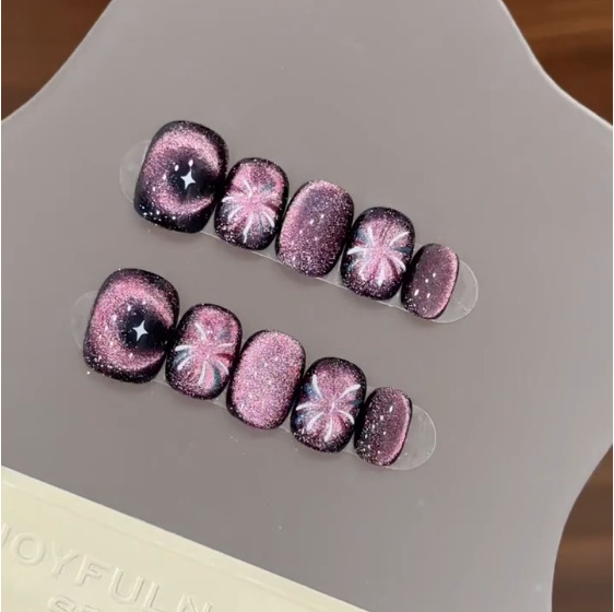 Nail Art Cat Eye - 10 stuks paarse korte ronde kop