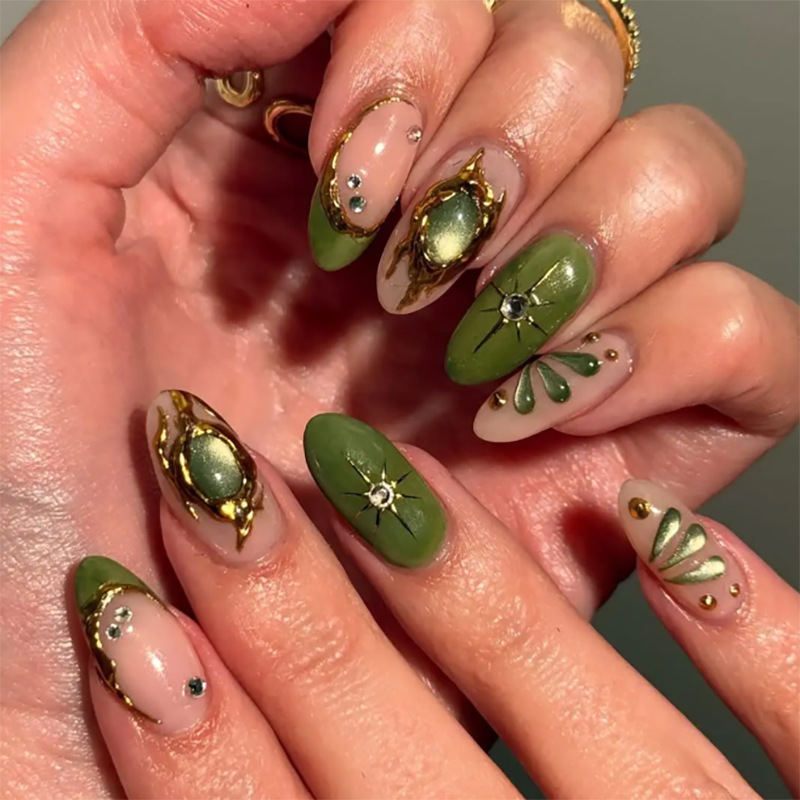 24 stuks groene kattenoog nepn - Nail Art Cat Eye recensie en prijs